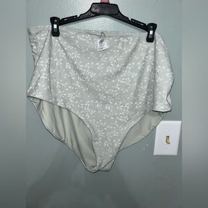 3X Coral Reef swim bottoms